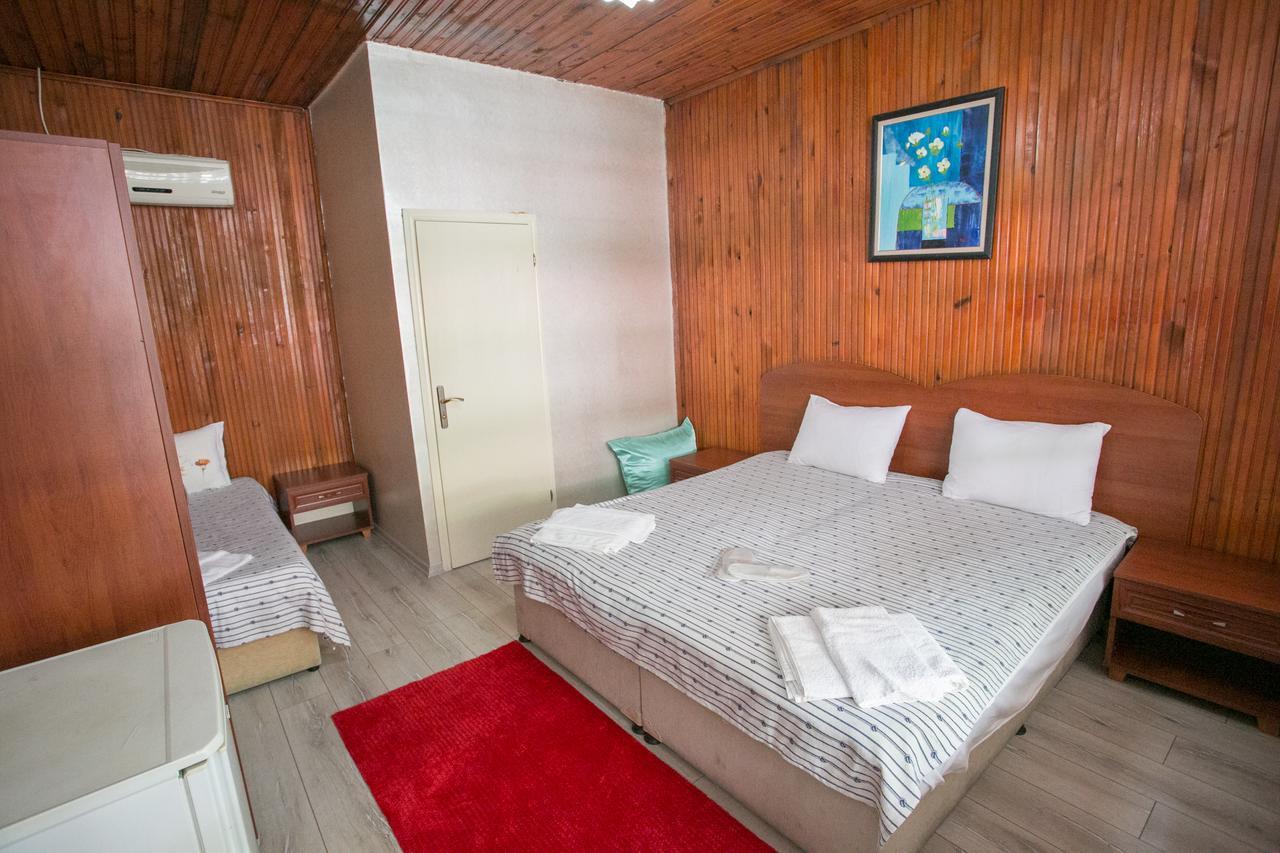 Carsi Pansiyon Amasra Exterior foto